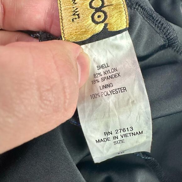 Robby Len Women's 16 One Piece Peacock Print & Gold Ruffled One Piece Swimsuit - Picture 4 of 8